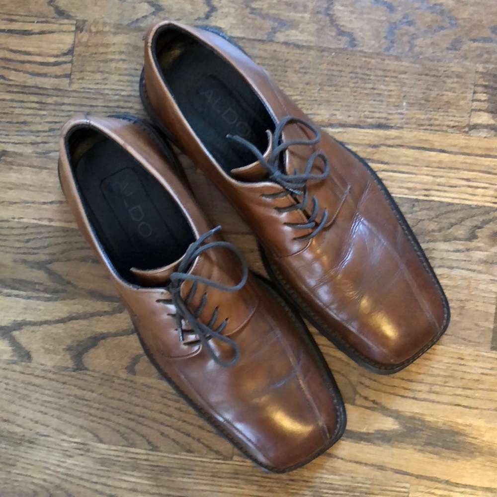 EUC Aldo Light Brown Leather Dress Shoes
